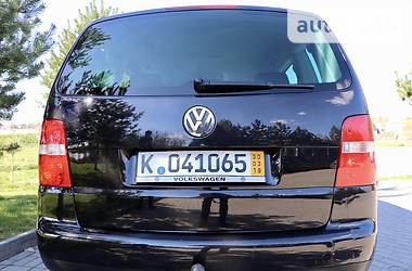 Минивэн Volkswagen Touran 2006 в Дрогобыче