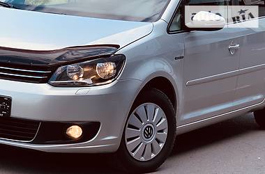 Внедорожник / Кроссовер Volkswagen Touran 2014 в Одессе