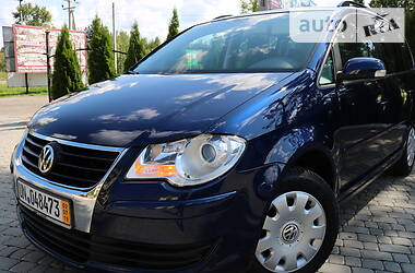 Минивэн Volkswagen Touran 2008 в Трускавце