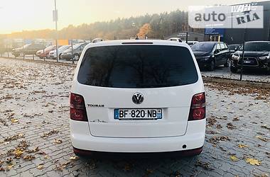 Мінівен Volkswagen Touran 2009 в Львові