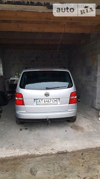 Мінівен Volkswagen Touran 2006 в Івано-Франківську