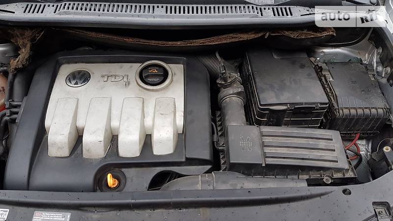 Мінівен Volkswagen Touran 2006 в Івано-Франківську