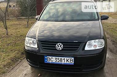 Универсал Volkswagen Touran 2004 в Самборе