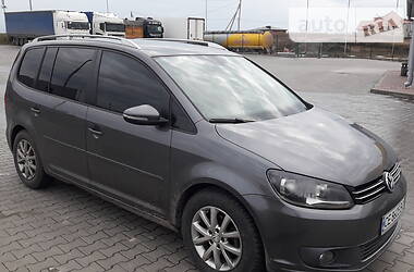 Мінівен Volkswagen Touran 2011 в 