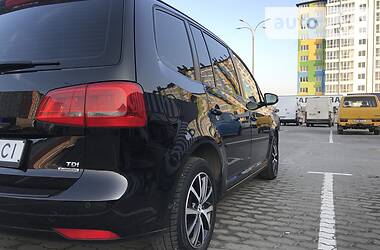 Мінівен Volkswagen Touran 2011 в 