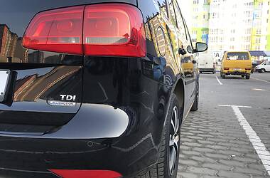 Мінівен Volkswagen Touran 2011 в 