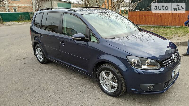 Мінівен Volkswagen Touran 2014 в Білій Церкві