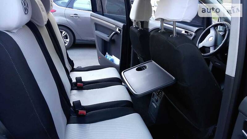 Мінівен Volkswagen Touran 2008 в Києві