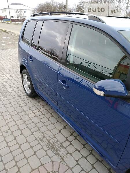 Мінівен Volkswagen Touran 2004 в Коломиї фото 14 Мінівен Volkswagen Touran 2004 в Коломиї