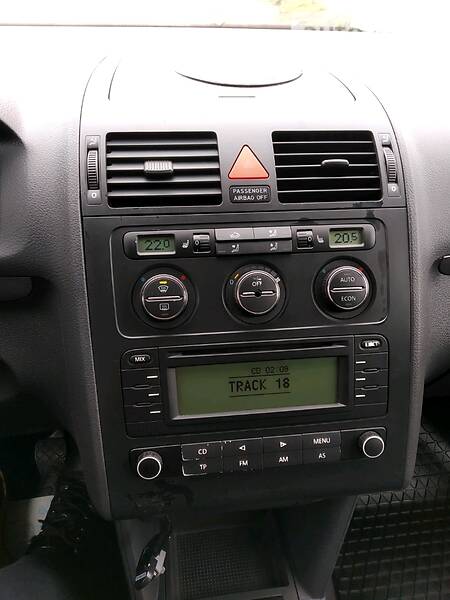 Мінівен Volkswagen Touran 2004 в Коломиї фото 6 Мінівен Volkswagen Touran 2004 в Коломиї