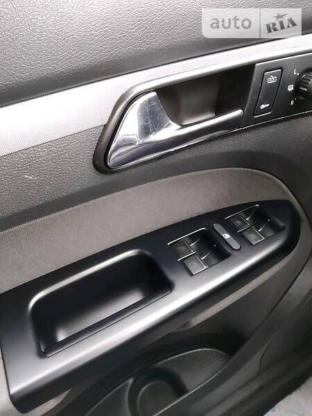 Мінівен Volkswagen Touran 2004 в Коломиї фото 5 Мінівен Volkswagen Touran 2004 в Коломиї