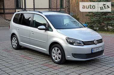 Мінівен Volkswagen Touran 2011 в 