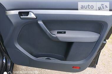 Універсал Volkswagen Touran 2009 в 