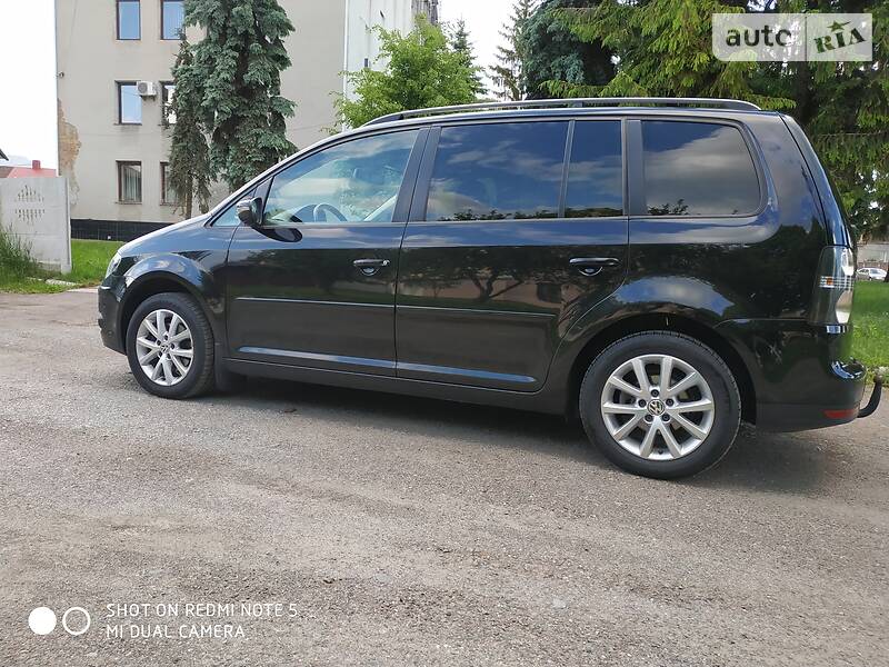 Універсал Volkswagen Touran 2009 в Дубні
