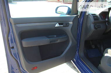 Мінівен Volkswagen Touran 2007 в 