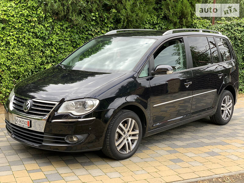 Мінівен Volkswagen Touran 2008 в Луцьку фото Мінівен Volkswagen Touran 2008 в Луцьку