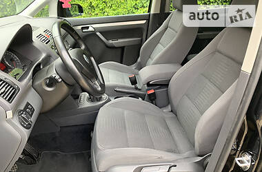 Мінівен Volkswagen Touran 2008 в 