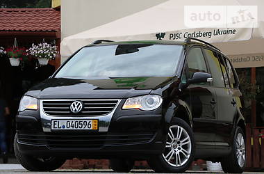 Мінівен Volkswagen Touran 2008 в Трускавці