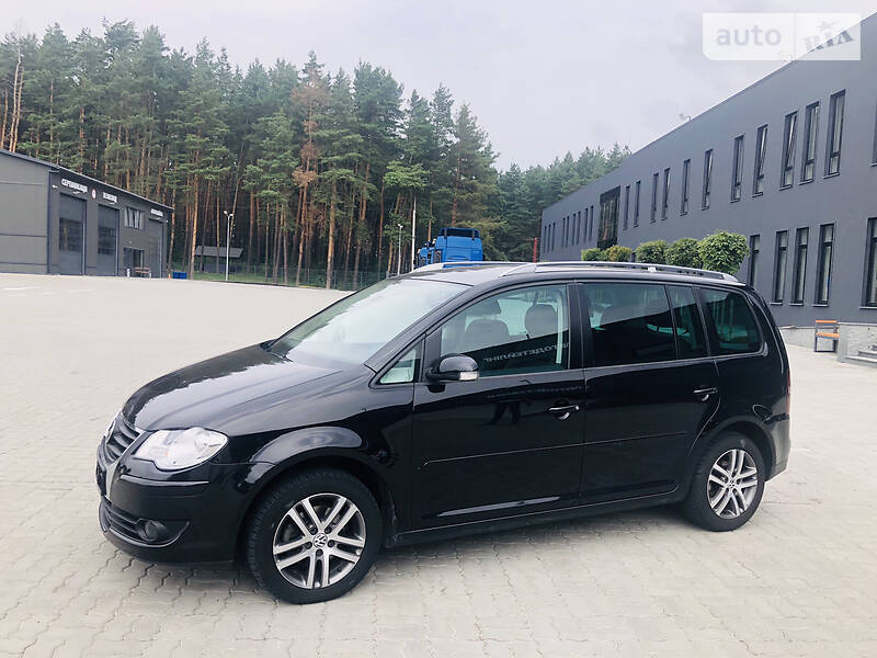Мінівен Volkswagen Touran 2007 в Львові