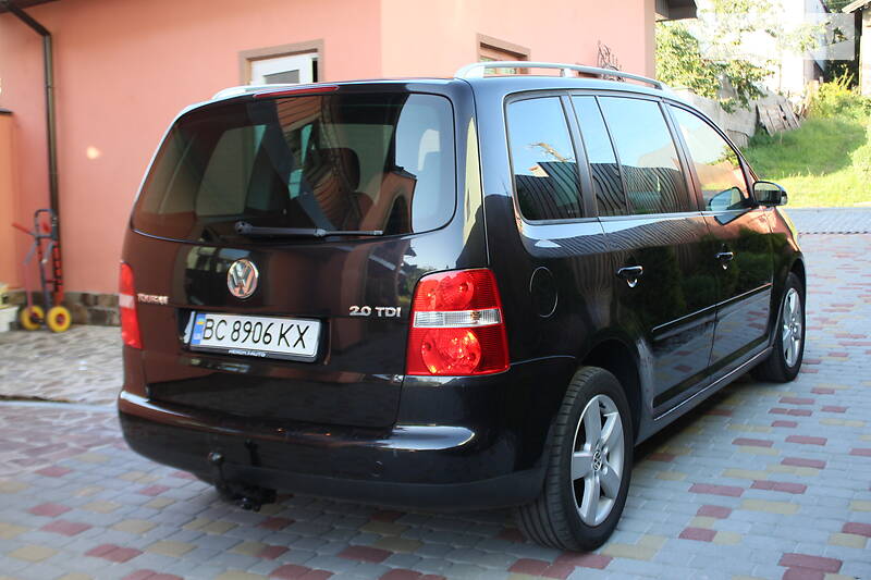 Універсал Volkswagen Touran 2005 в Львові