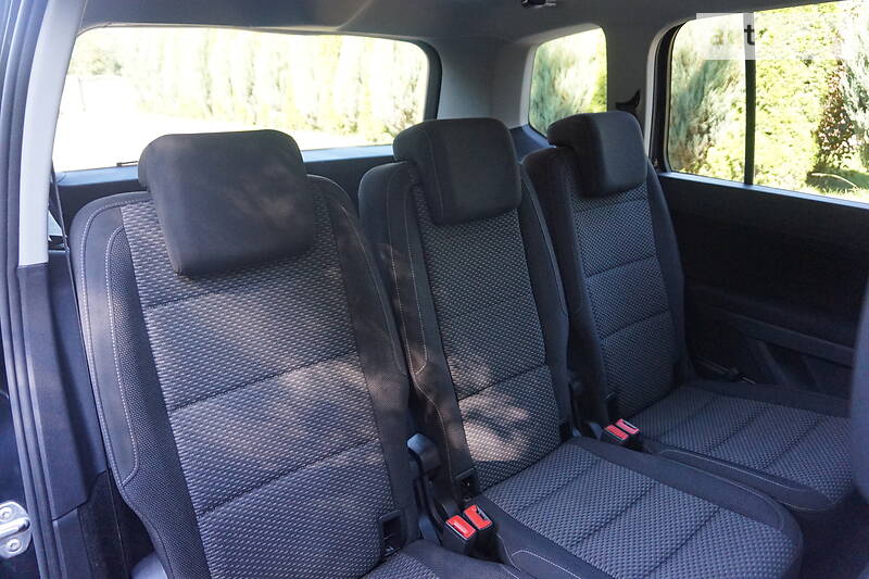 Універсал Volkswagen Touran 2016 в Самборі