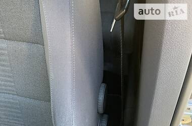 Мінівен Volkswagen Touran 2010 в 