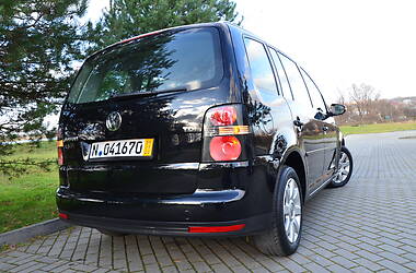 Минивэн Volkswagen Touran 2010 в Дрогобыче