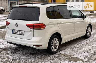 Минивэн Volkswagen Touran 2016 в Ровно