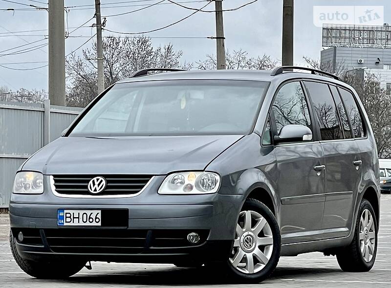 Универсал Volkswagen Touran 2005 в Одессе