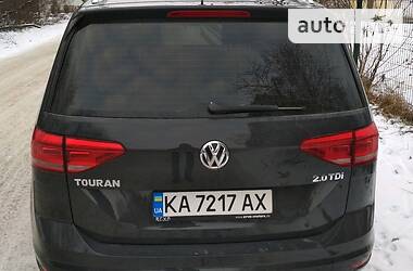 Минивэн Volkswagen Touran 2016 в Киеве
