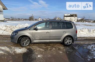 Минивэн Volkswagen Touran 2010 в Хорошеве