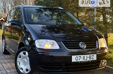 Минивэн Volkswagen Touran 2005 в Дрогобыче