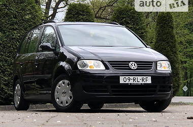 Мінівен Volkswagen Touran 2004 в Дрогобичі