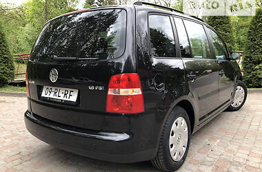 Мінівен Volkswagen Touran 2004 в Дрогобичі