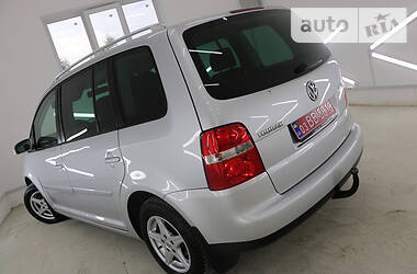 Минивэн Volkswagen Touran 2005 в Трускавце