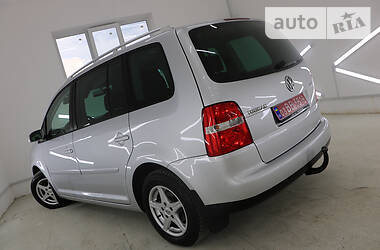 Минивэн Volkswagen Touran 2005 в Трускавце