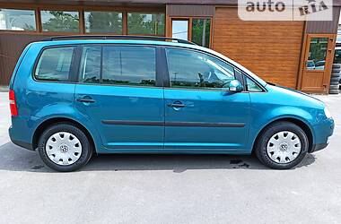 Универсал Volkswagen Touran 2004 в Николаеве