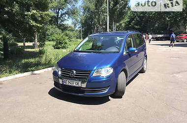 Минивэн Volkswagen Touran 2007 в Кривом Роге