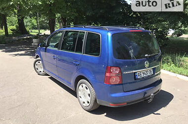 Минивэн Volkswagen Touran 2007 в Кривом Роге