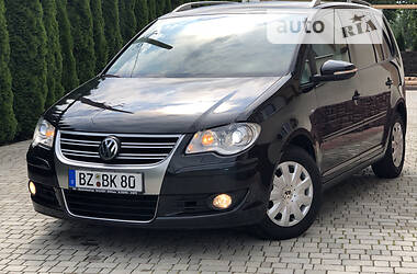 Минивэн Volkswagen Touran 2010 в Самборе