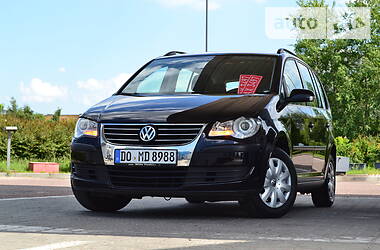 Универсал Volkswagen Touran 2009 в Дрогобыче