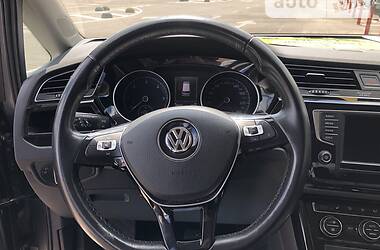 Минивэн Volkswagen Touran 2016 в Житомире
