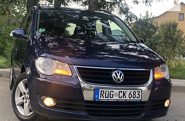 Универсал Volkswagen Touran 2008 в Самборе