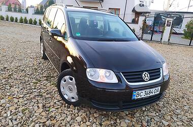 Минивэн Volkswagen Touran 2004 в Самборе