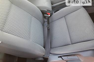 Минивэн Volkswagen Touran 2006 в Бучаче