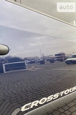 Микровэн Volkswagen Touran 2015 в Львове
