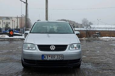 Универсал Volkswagen Touran 2006 в Староконстантинове