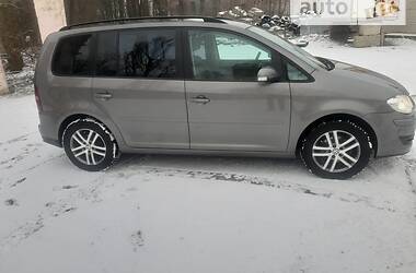 Минивэн Volkswagen Touran 2007 в Броварах