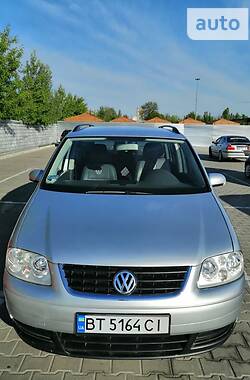 Минивэн Volkswagen Touran 2005 в Херсоне
