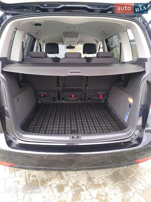 Мікровен Volkswagen Touran 2013 в Мукачевому